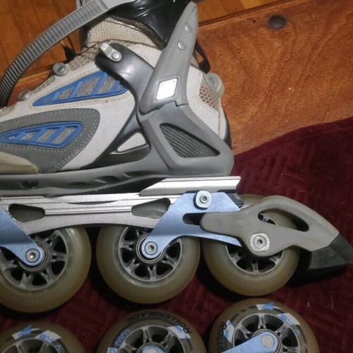 Rollerblade EU 38 24 cm new with free protective gear
