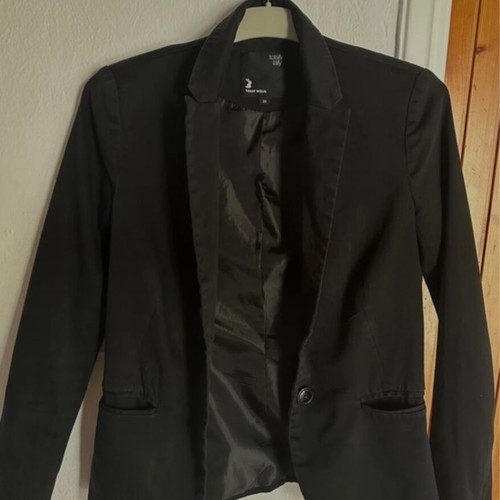 Black women's jacket Tally Weijl size 34 like new