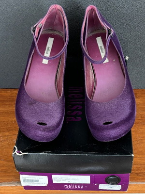 Melissa pumps used size 40 purple with 9 cm heel