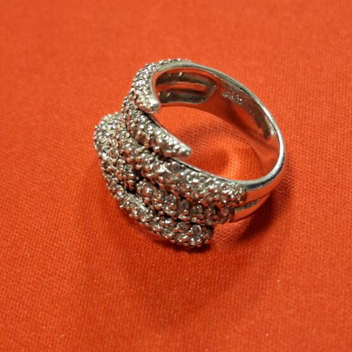 Silver ring with 925 stamp like new