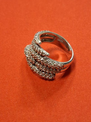 Silver ring with 925 stamp like new