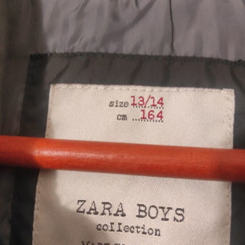 Zara children's sleeveless jacket used, black, hooded for boys 13-14 years