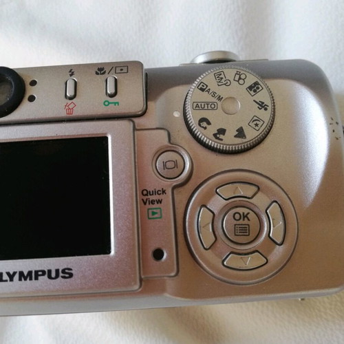Olympus Camedia C-50 Zoom digital camera