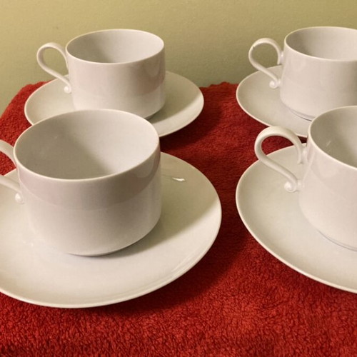 Heinrich Germany tea cups used, set of 4 with saucers