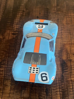 Ford GT40 Gulf 1/43 model car like new