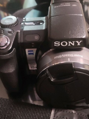 Sony dsc-h9 φωτογραφική μεταχειρισμένη με αξεσουάρ