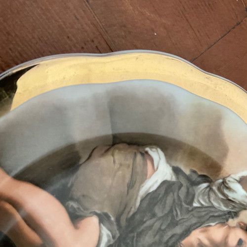 Collectible plate Murillo the beggar boys with minor scratches on gold