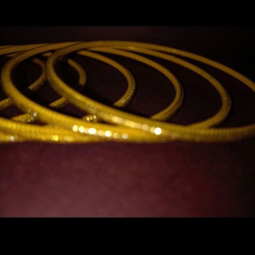 Yellow Faux Bijou bracelet set new, steel
