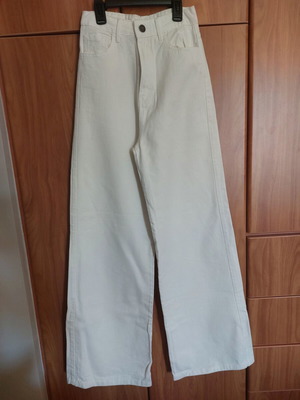 Stradivarius wide leg jeans like new, white, size 34
