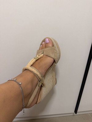 Exe beige platform sandals used, size 39