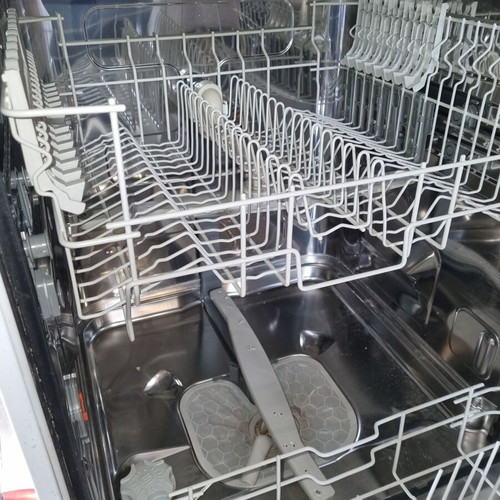 Zanussi ZDF 312 60 cm dishwasher used, freestanding