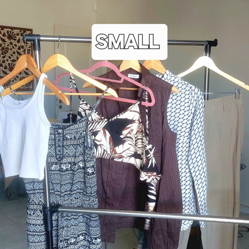 Modern cotton clothing bundle small, like new, beige and brown