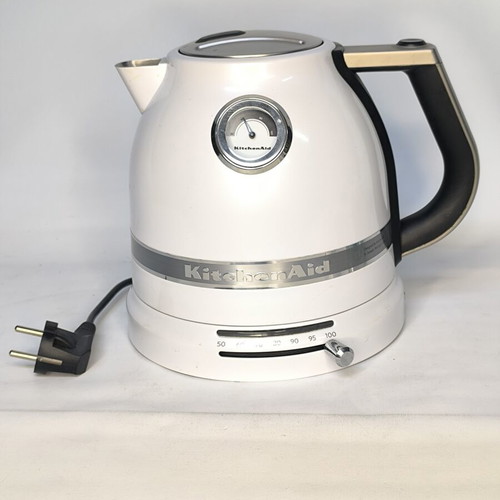 KitchenAid Artisan 5KEK1522 kettle like new, white
