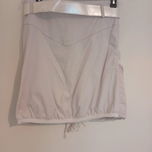 Summer skirt modern like new, size L, beige