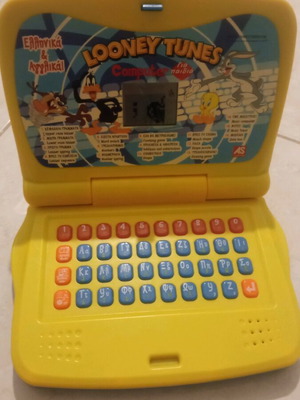 Looney Tunes PC used for children