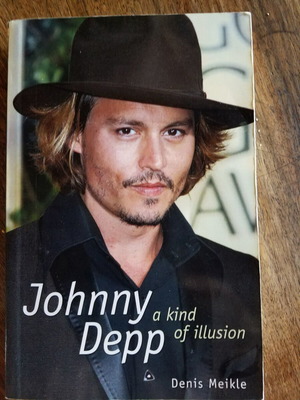 Johnny Depp A Kind of Illusion biography book