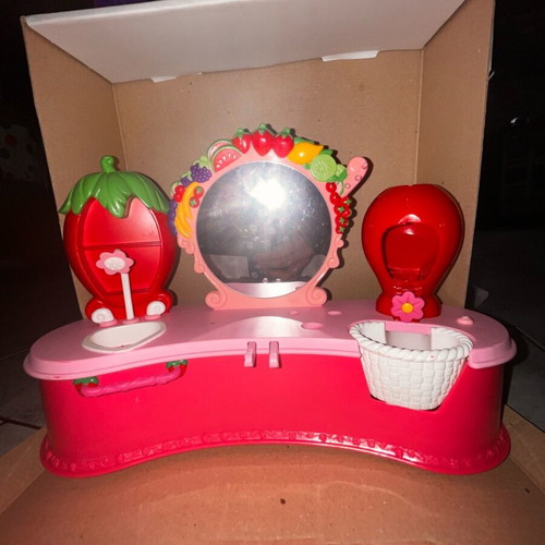 Boudoir toy like new with accessories