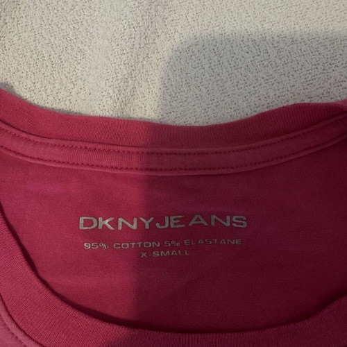 DKNY women's T-shirt pink like new