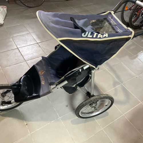 Instep 3-wheel aluminum stroller used for running