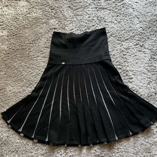 Miss Sixty black knitted skirt like new, size S