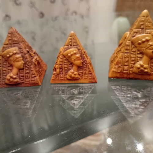Set of 3 used decorative souvenir pyramids from Luxor