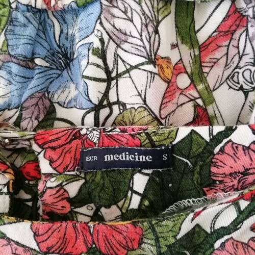 Floral blouse like new, size M