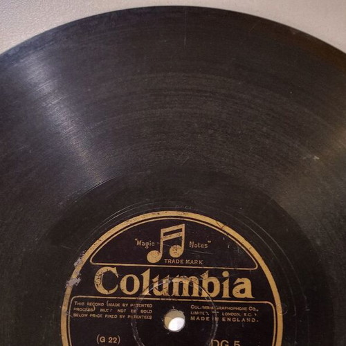 Columbia 78 rpm record DG 5 with Krepyskyl and Karmella, used