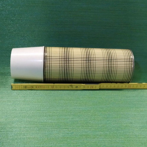 Vintage thermos 1970s with plaid pattern, 30.5 cm