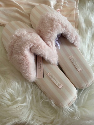 Сатенени чехли Victorias Secret