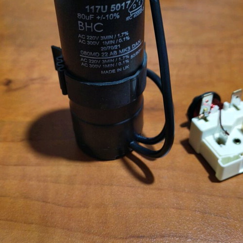 Capacitor 80μF and compressor start relay new
