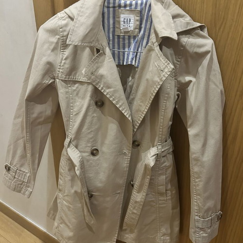 Gap children's trench coat like new, beige, size 140 cm