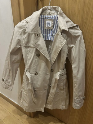 Gap children's trench coat like new, beige, size 140 cm