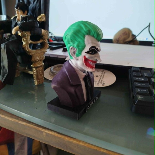 Joker Bust figure new, 12x8x8 cm, PLA material by NP Studios Reality