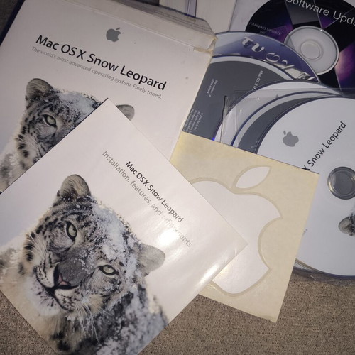Apple macOS Snow Leopard installation CD