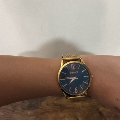 Ferendi F3610 women's watch with gold mesh bracelet, like new
