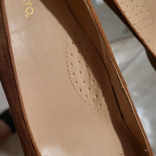 Migato camel suede wedge shoes like new, size 38