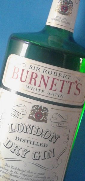  Burnett's London Dry Gin