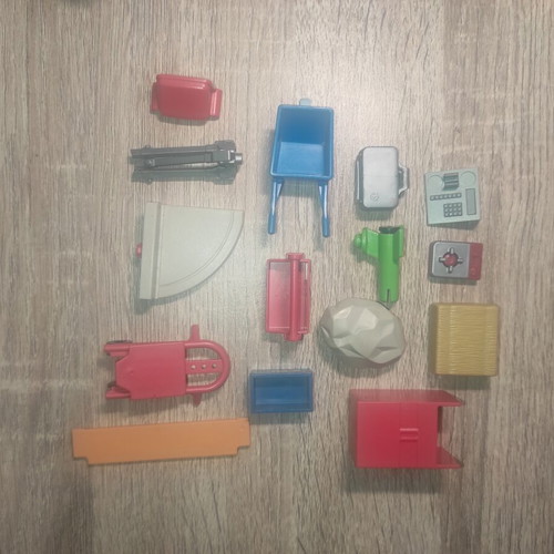 Playmobil accessories pack used