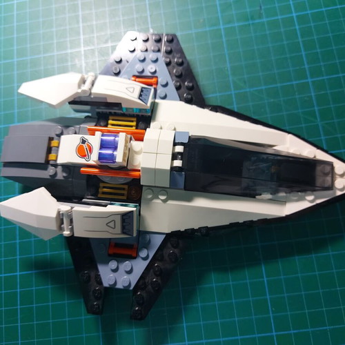 Lego spaceship like new with instructions