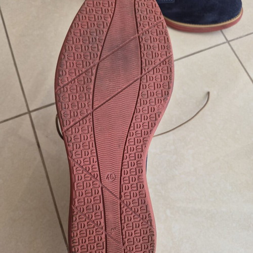 Kricket Biscotto Suede boots size 46 like new, blue with tan details