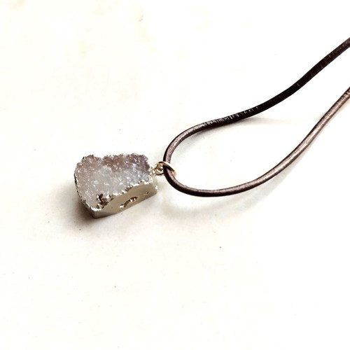 Drusy boho necklace with leather cord and natural stone charm, new