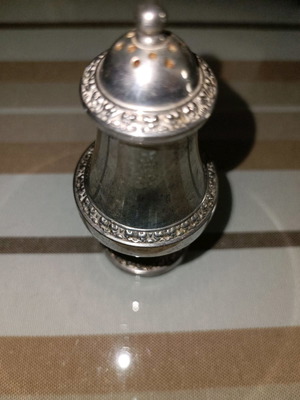 Vintage pepper shaker used, silver plated England 1960, 11cm
