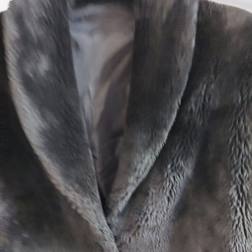 Synthetic fur like new, black color, 3XL, 90cm length, tuxedo collar