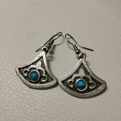 Triangle dangle earrings with stone like new