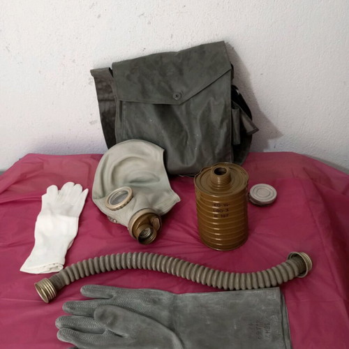 East German gas mask set like new, intact