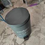 Trash bin like new