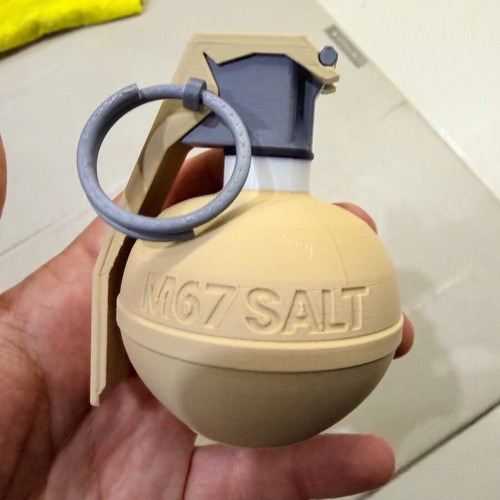 Salt shaker shaped like M67 grenade like new