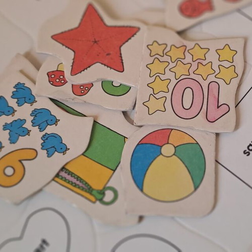 Educational puzzle and books set for numbers