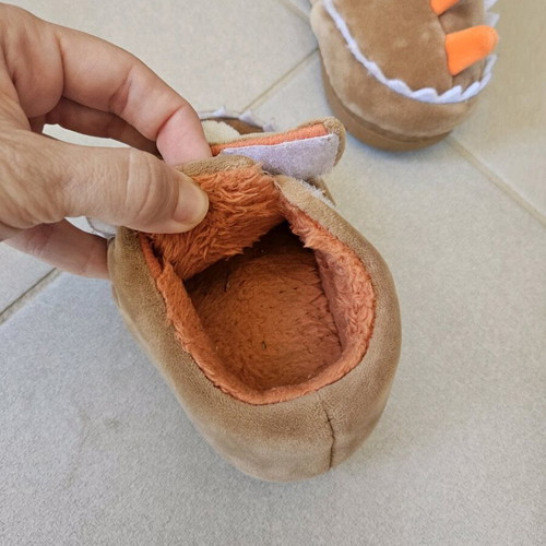Children's slippers used, size 20-21, unisex