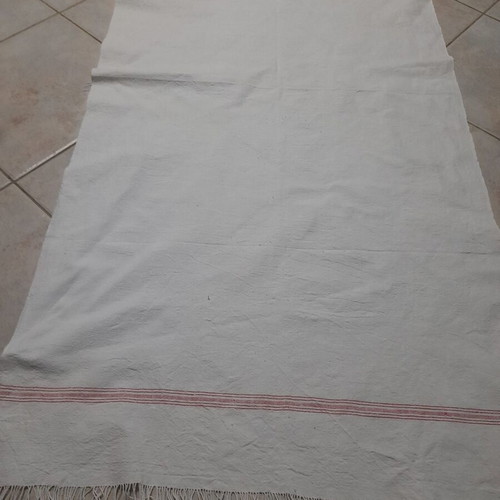 Handwoven towel with red stripes, like new, cotton 140x65 cm